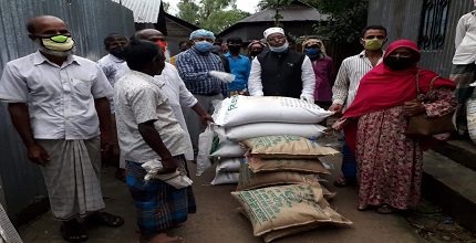 ভূঞাপুরে ১৬’শ চাষীর মাঝে কৃষি উপকরণ বিতরণ